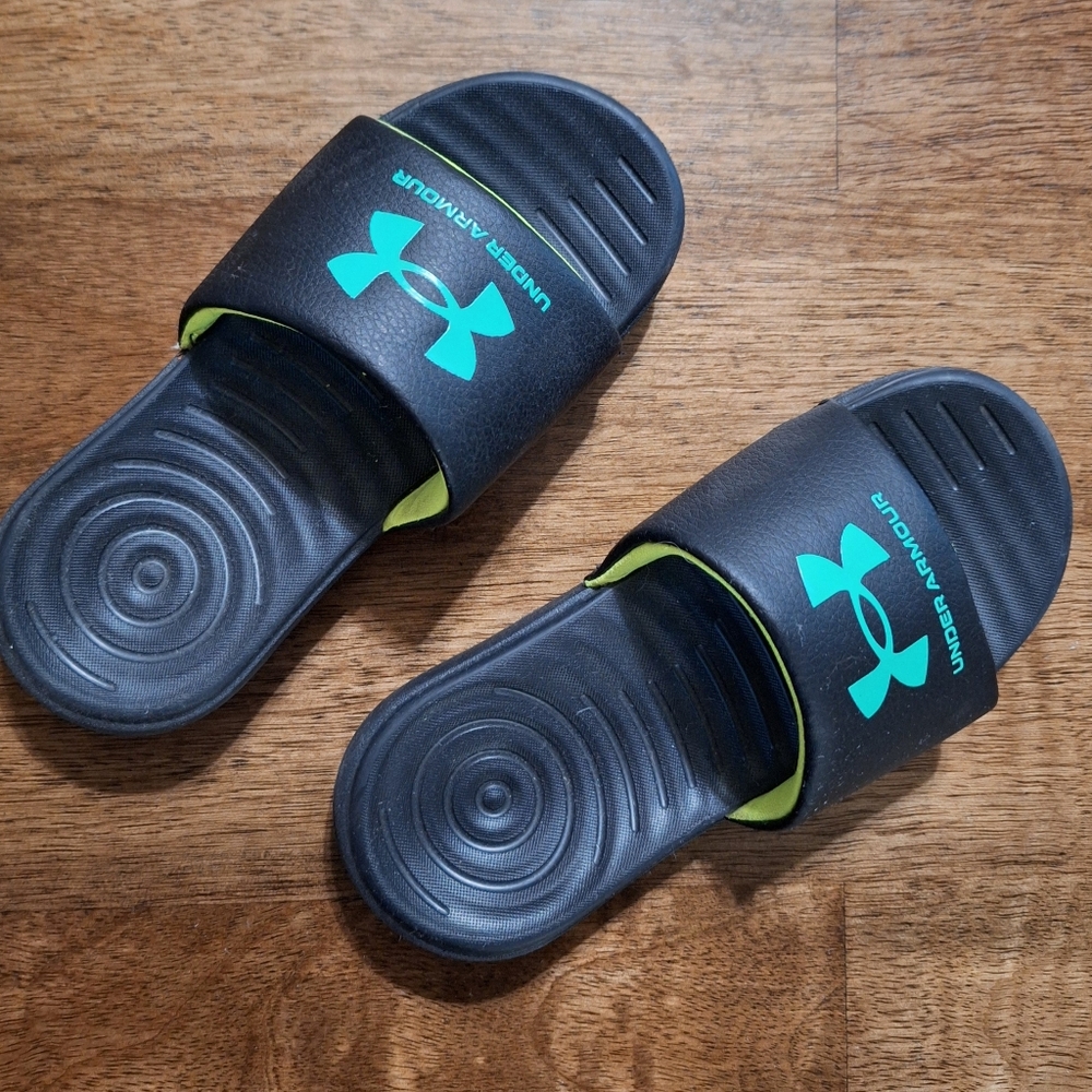 Under Armour Sandals, Little Kids Size 11